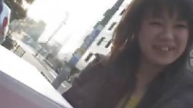 讓她的朋友完全精子洞讓她性交