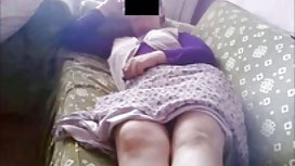 用手淫和吞嚥暨脫落